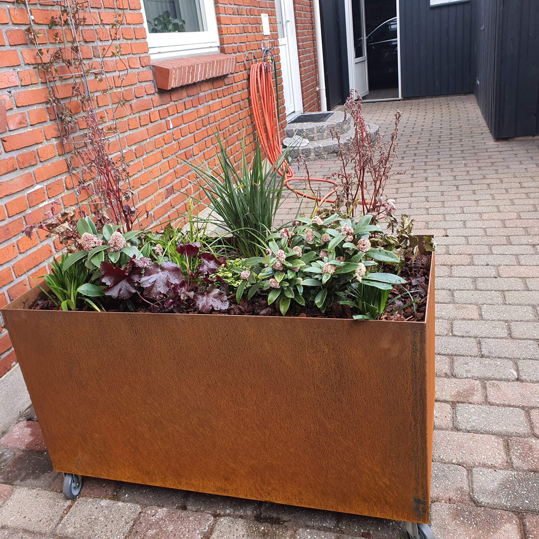 Plantekasse med hjul