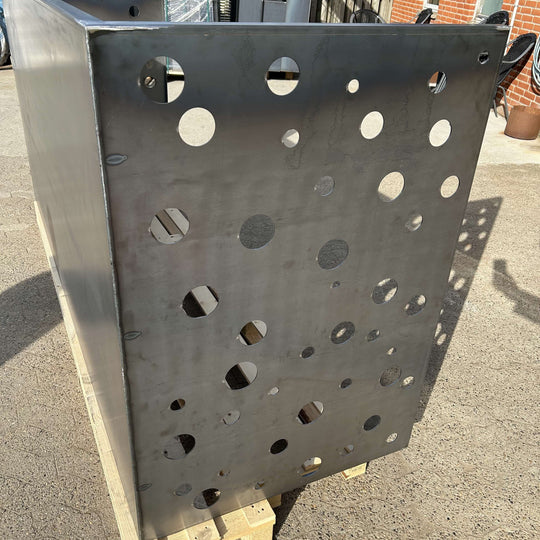 Søppelkasseskjuler cortenstål - perforert modell