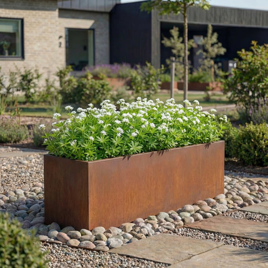 Spesialmål: Plantekasse med bunn