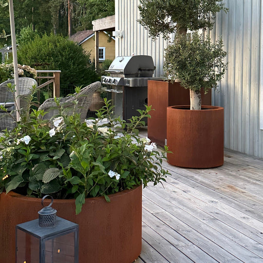 Spesialmål: Runde plantekasser med bunn